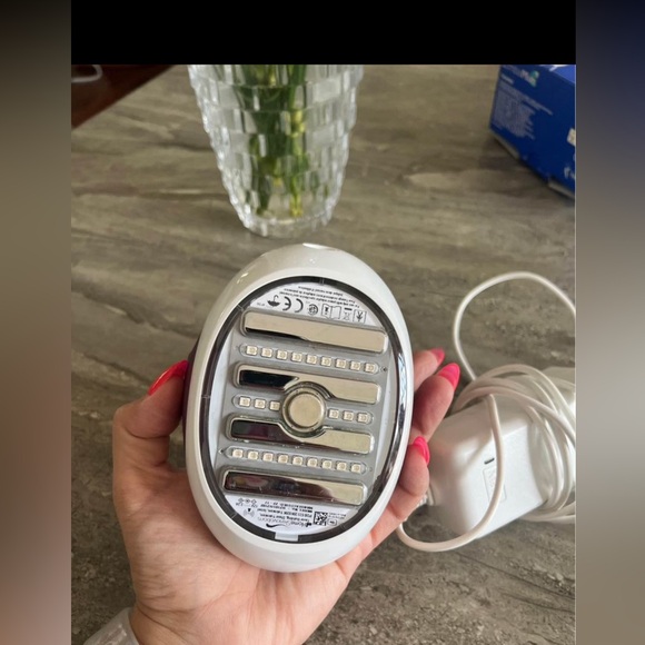 Silk’n Silhouette Body Contouring device - Picture 3 of 7